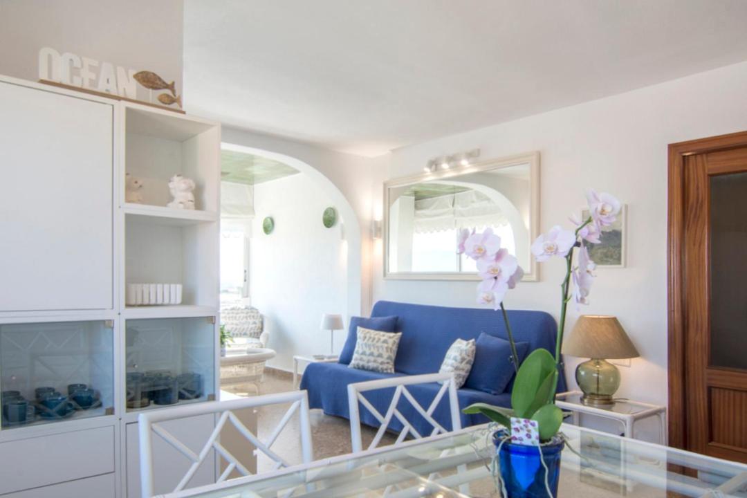 Bright Apartment Steps Away From The Beach el el Mareny Blau Bagian luar foto